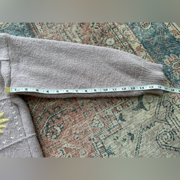 3 for $15 Ledin Purple Crewneck Sweater/Size Small - Picture 6 of 10